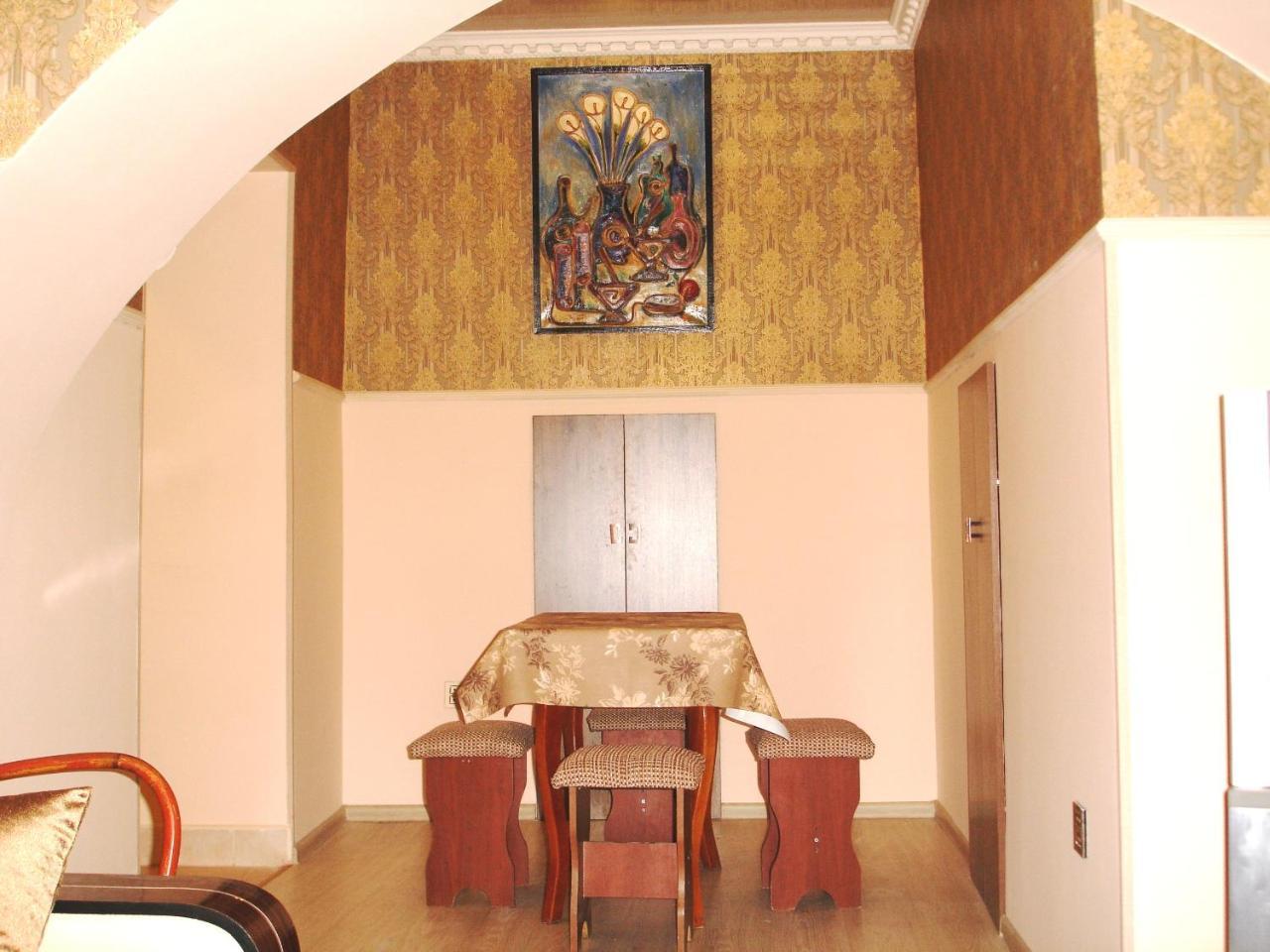 Apartment In Old City Baky Esterno foto